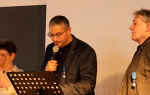 Remise de l'ordre National du mérite à Rémy LE ROY