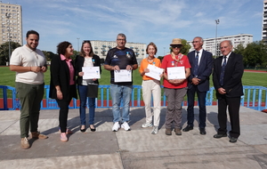 Remise de médailles ministérielles à Chatillon