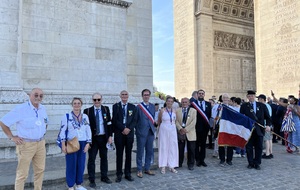 Cérémonie du ravivage de la flamme à l'arc de triomphe le samedi 20 juin