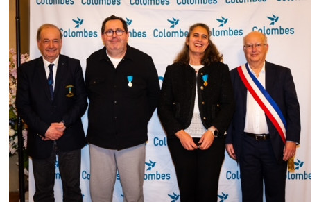 Remise de médailles à COLOMBES