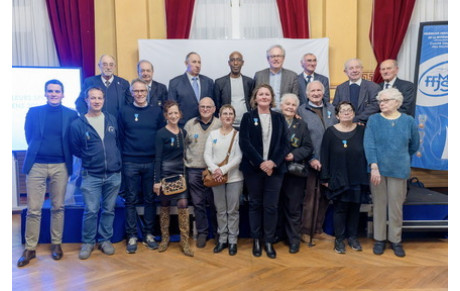 Remise des médailles à Montrouge