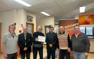 Remise plaquette Jean-Pierre EPARS